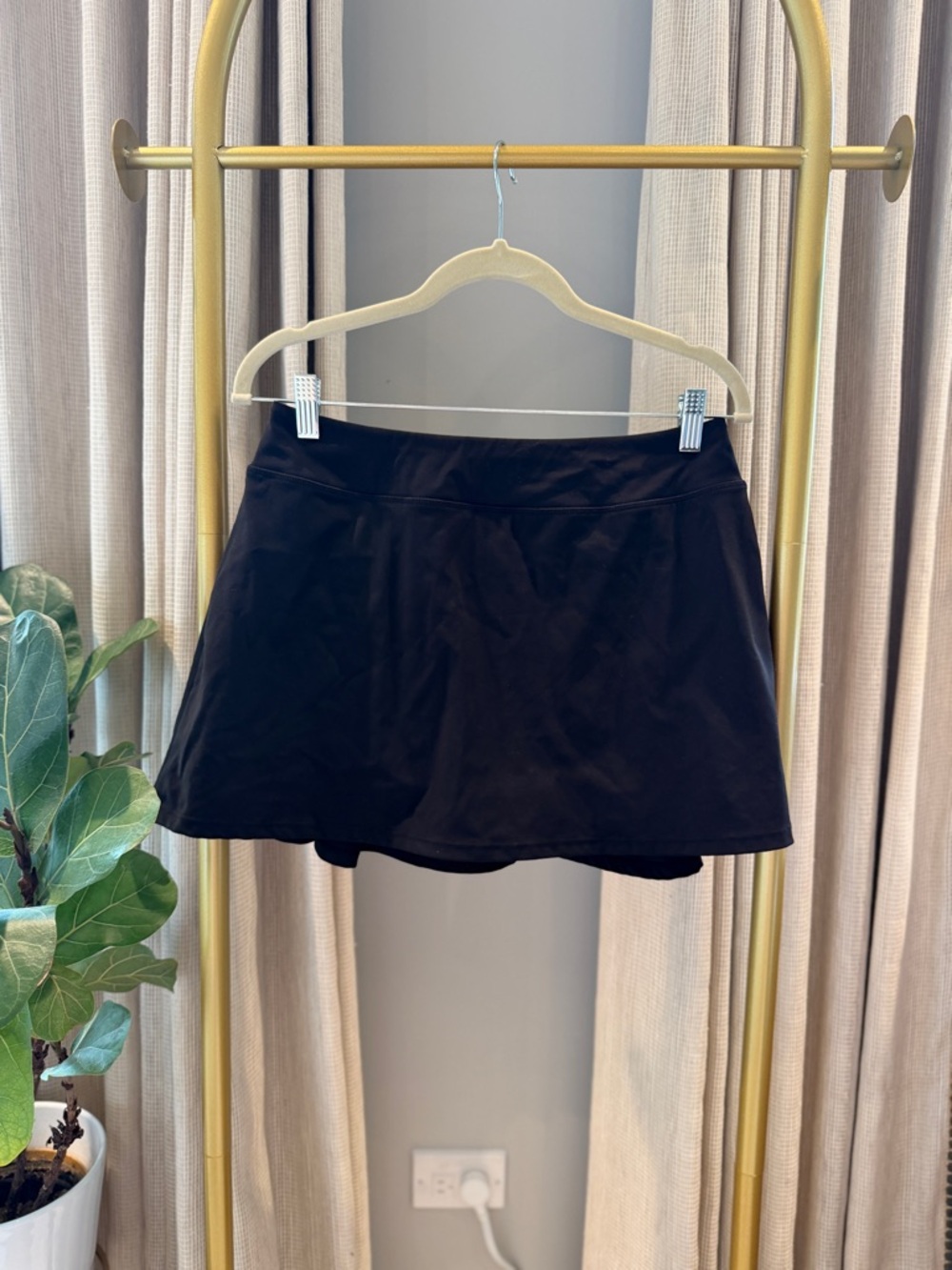 EXCELLENT CONDITION LOT OF 2 Stelle Women's Tennis Skirts - Black & White - Picture 2 of 14